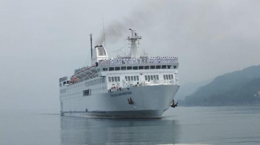 Dev Gemi İnebolu&rsquo;da