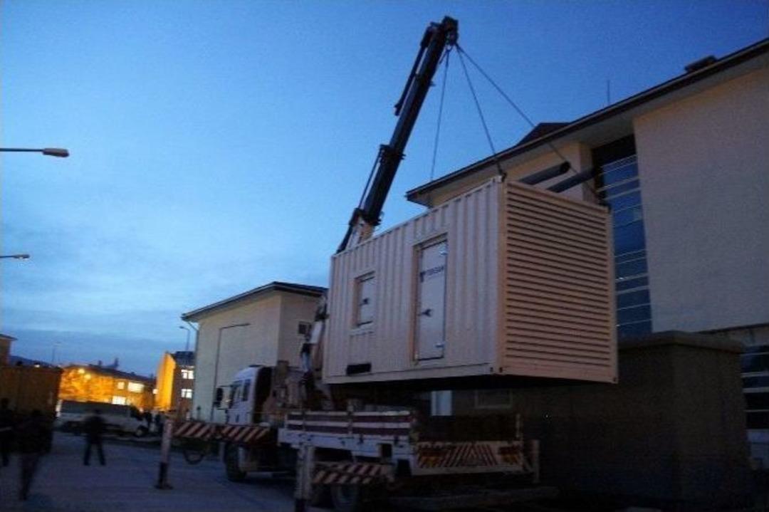 Hastanedeki Jenerat&ouml;re El Konuldu