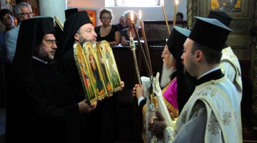 Patrik Bartholomeos, G&ouml;k&ccedil;eada'da Ayin Y&ouml;netti