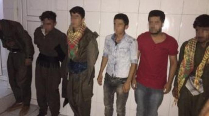 Polis Merkezine Silahlı Saldırıya Hazırlandıkları Iddia Edilen 6 Kişi G&ouml;zaltında