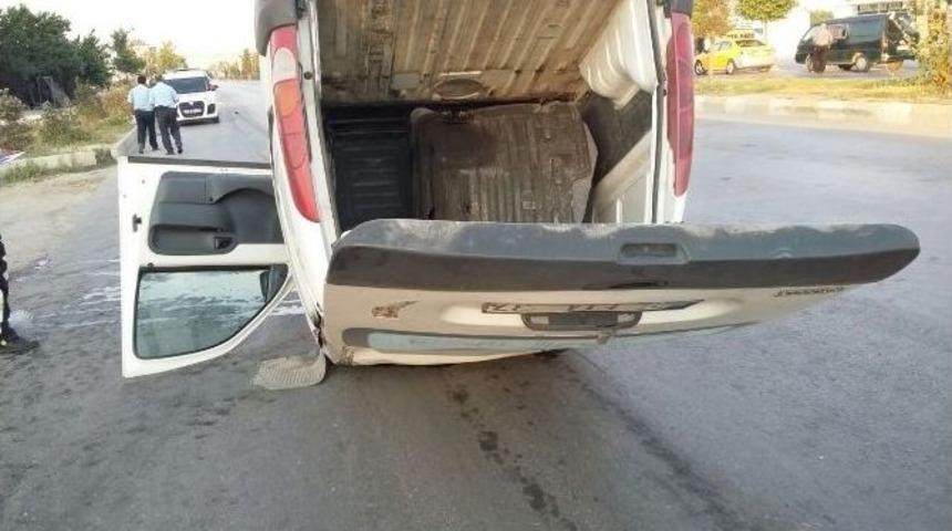 Van&rsquo;da Trafik Kazası; 2 Yaralı