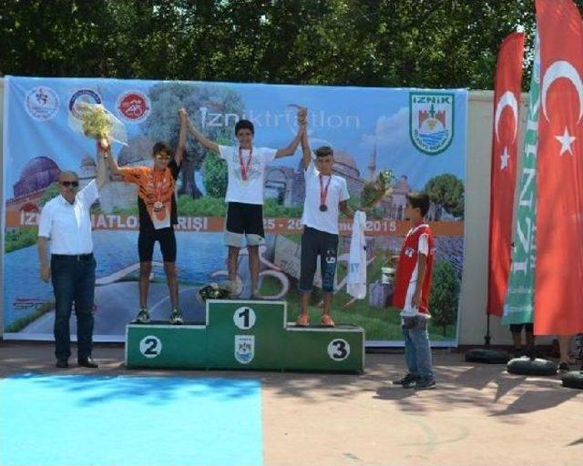 3'üncü İznik Triatlonu Tamamlandı