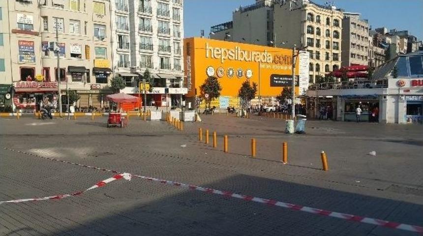 Taksim&rsquo;de Ş&uuml;pheli &Ccedil;anta Paniği