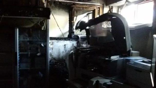 Hastane Laboratuvarında Yangın Korkuttu