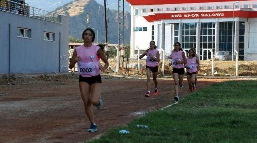 Ad&uuml; Besyo Başarılarıyla Adından S&ouml;z Ettiriyor