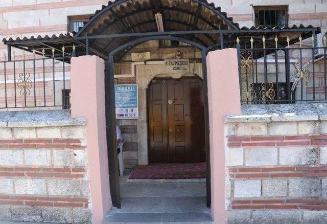 Eyüp Belediyesi, Kızıl Camii’nin Bakım Ve Onarımını Tamamladı