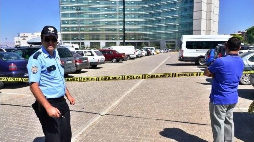 Malatya Devlet Hastanesi&rsquo;nde Ş&uuml;pheli Paketler Polisi Alarma Ge&ccedil;irdi