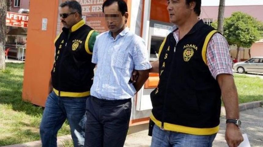 &Ouml;ğretmene Tacizden Tutuklama