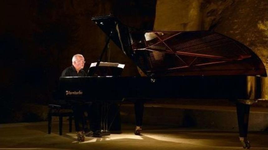 Classical Music Festival Hosts British Pianist Martin Roscoe In Bodrum