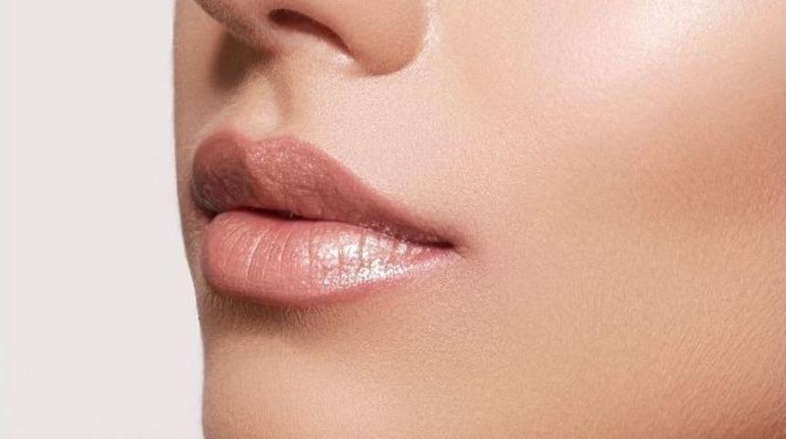 Dudak K&uuml;&ccedil;&uuml;ltme Operasyonu İ&ccedil;in Afrika&rsquo;dan Geliyorlar