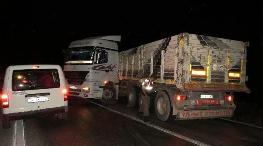 Kendi Kullandığı Tır&rsquo;ın Altına Kalarak Can Verdi