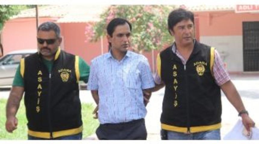 &Ouml;ğretmen Tacizden Tutuklandı