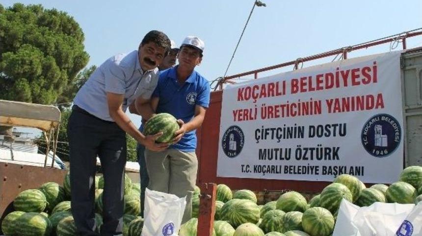 Başkan &Ouml;zt&uuml;rk&rsquo;ten Karpuz &Uuml;reticisine Destek