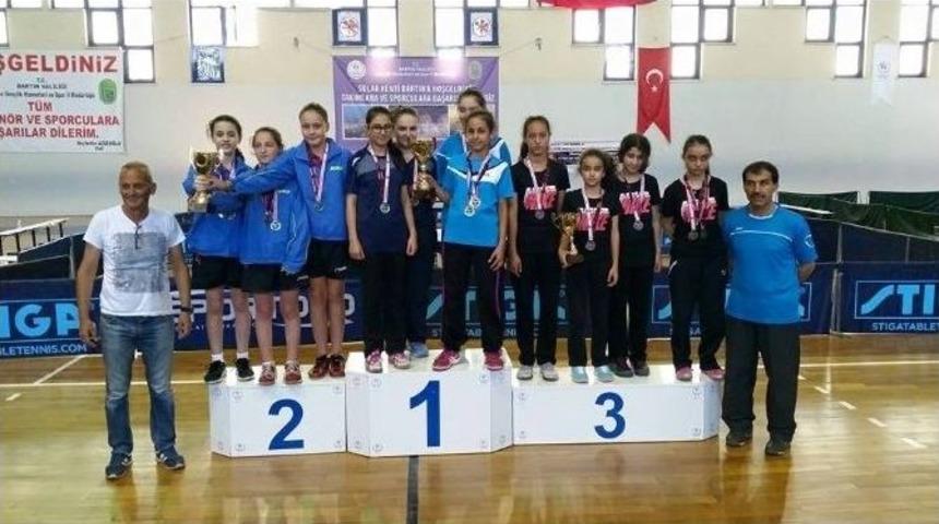 Yalovalı Raketler Bartın&rsquo;da 4 Kupa Ve 10 Madalya Kazandı