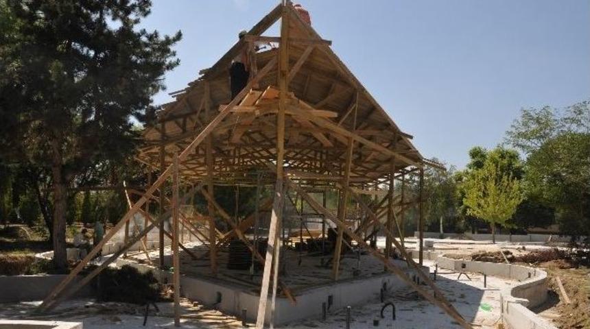 Osman Gazi Parkı’nda Çalışmalar Hızla İlerliyor