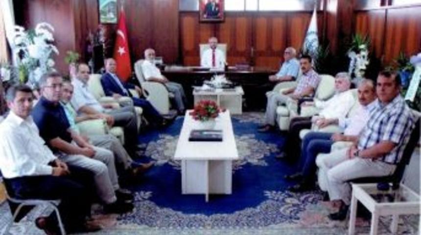 G&ouml;n&uuml;ll&uuml; K&uuml;lt&uuml;r Teşekk&uuml;lleri&rsquo;nden İl M&uuml;ft&uuml;l&uuml;ğ&uuml;&rsquo;ne Ziyaret