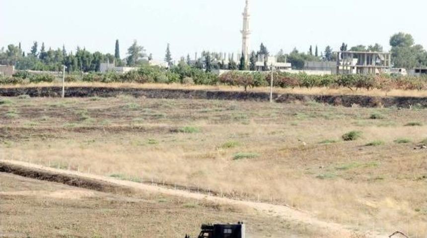 T&uuml;rkiye Sınırındaki Cerablus'ta Sessizlik