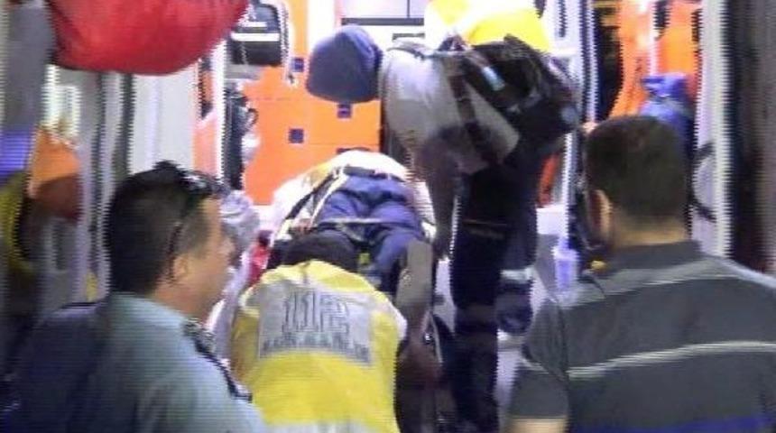 Yolda Karşılaşınca Tabancayla Ateş A&ccedil;tı