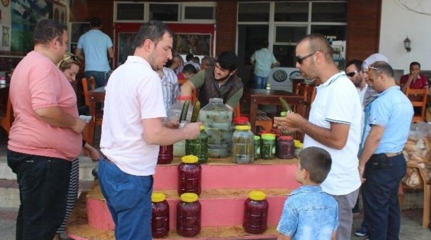 Ordulu Turşuculara "gurbet&ccedil;i Ve Turist" Akını
