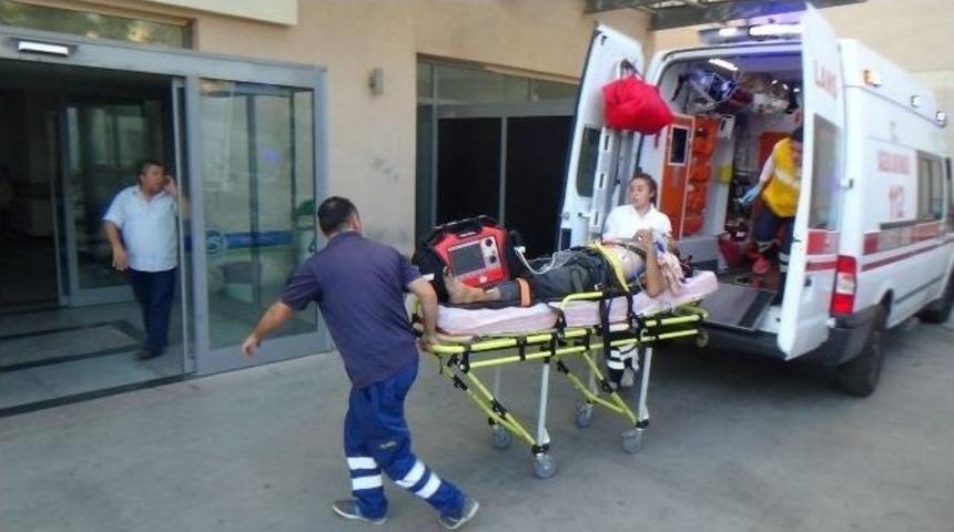 D-100 Karayolu&rsquo;nda Trakt&ouml;r Devrildi: 1 Ağır Yaralı