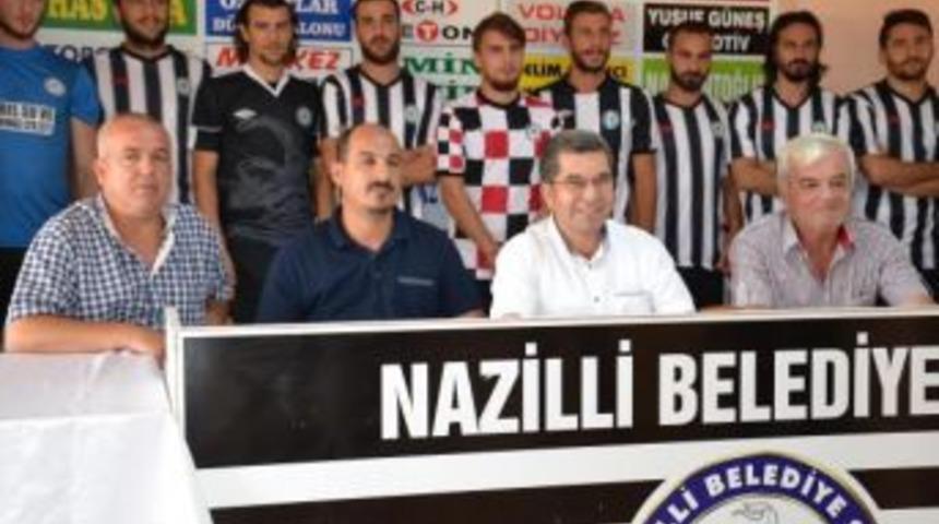 Nazilli Belediyespor'dan Toplu Imza