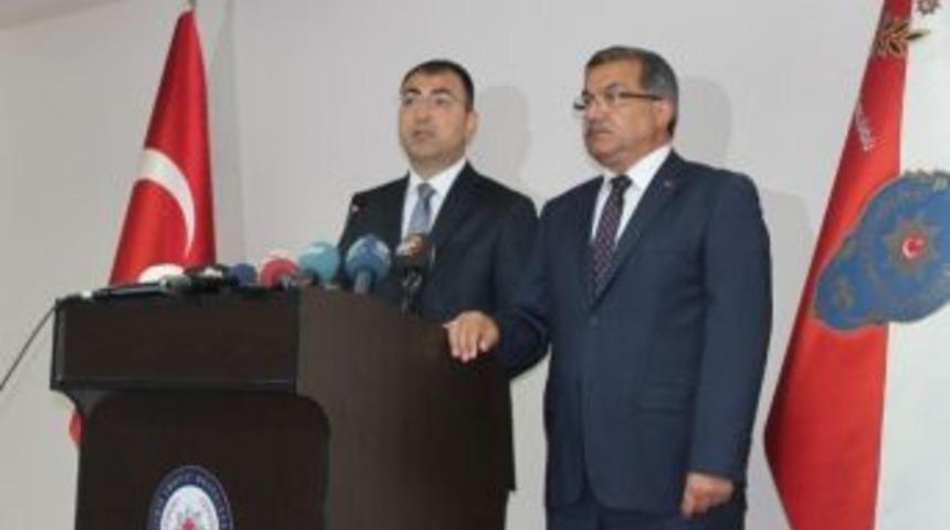 İzmir Valisi Toprak&rsquo;tan Ter&ouml;r Saldırıları A&ccedil;ıklaması