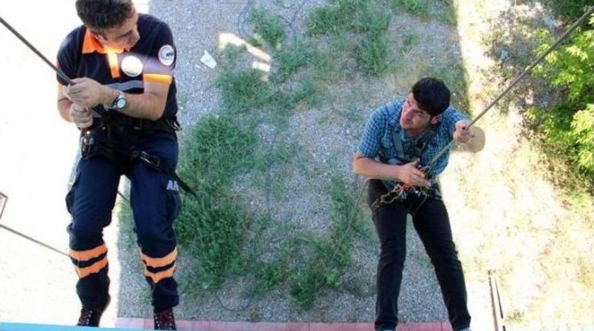 Afad Dalgı&ccedil; Ekibine &ldquo;dağcılık Ve Sel İstasyonu&rdquo; Eğitimi Verildi