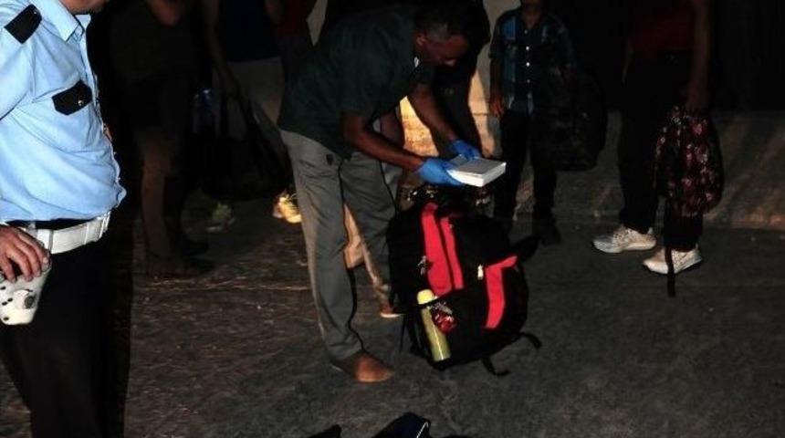 &Ccedil;anakkale&rsquo;de 50 Ka&ccedil;ak G&ouml;&ccedil;men Yakalandı