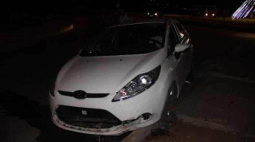 Dur İkazına Uymayan S&uuml;r&uuml;c&uuml; Kaza Yaptı