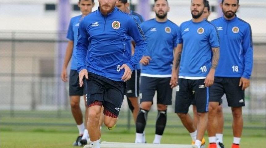 Alanyaspor İkinci Etap &Ccedil;alışmalarına Devam Ediyor