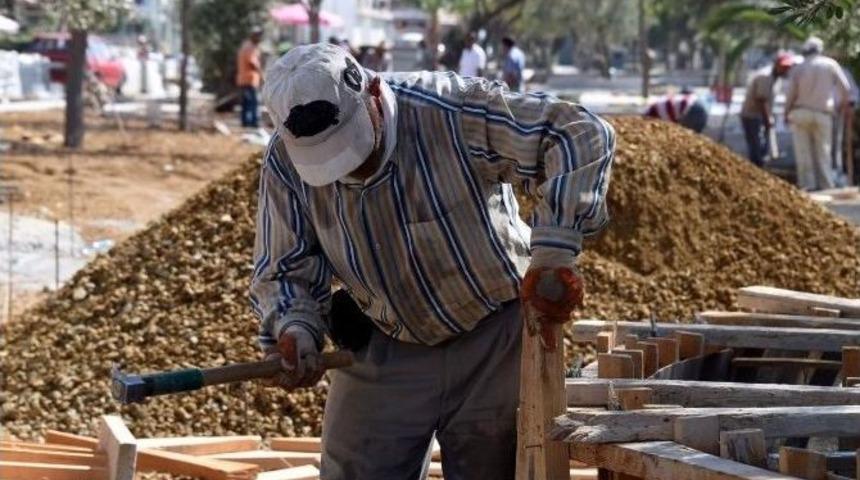 Aliağa&rsquo;da Sanat Sokağı &Ccedil;alışmaları