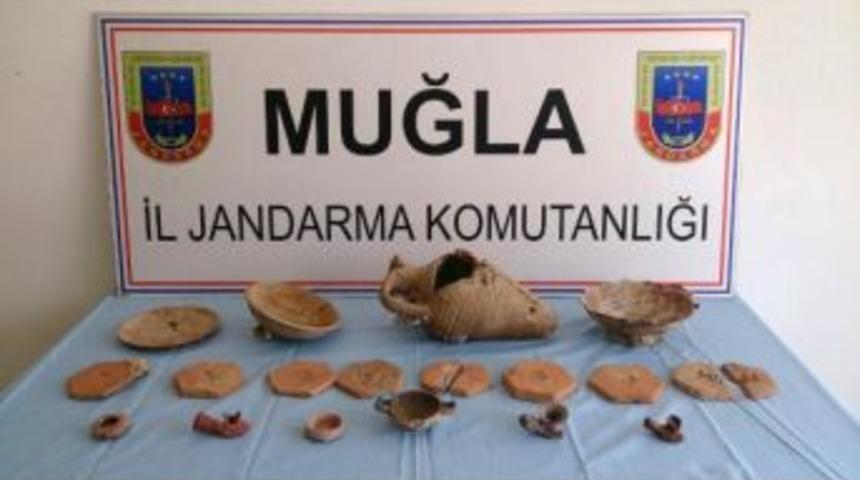 Marmaris'te 19 Par&ccedil;a Tarihi Eser Ele Ge&ccedil;irildi