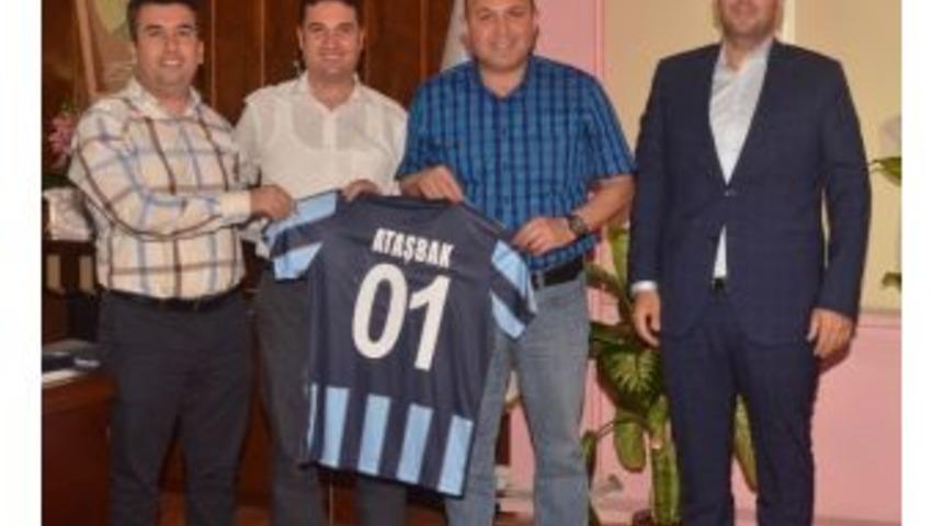 S&ouml;zl&uuml;: &ldquo;il Spor M&uuml;d&uuml;rl&uuml;ğ&uuml; İle Et Tırnak Gibiyiz&rdquo;