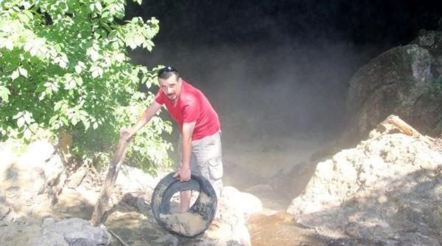 Kızılelma Mağarası'nda Kirliliğe Tepki