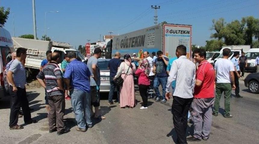 &Ccedil;arşamba&rsquo;da Trafik Kazası: 5 Yaralı