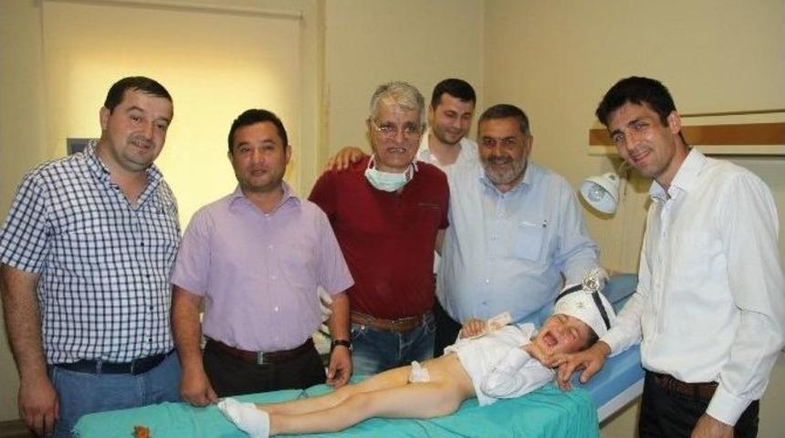 Akyazı Belediyesi S&uuml;nnet Ş&ouml;leni Coşkuyla Ger&ccedil;ekleştirildi