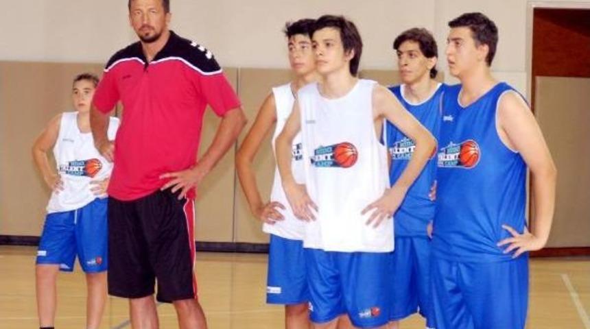 Hidayet T&uuml;rkoğlu: Artık D&ouml;nme Zamanı Geldi