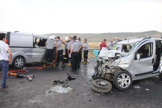 Gaziantep'te Kaza: 3 Ölü, 2 Yaralı