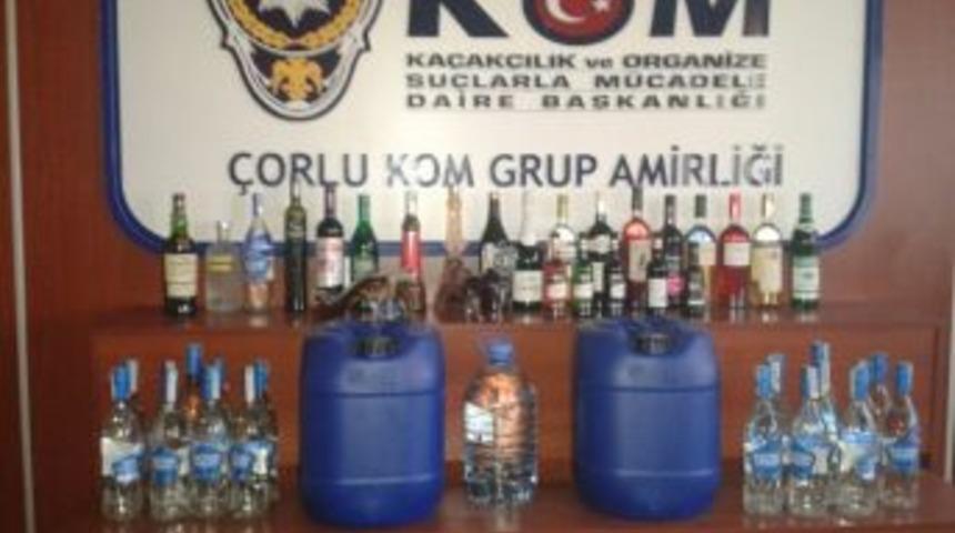 &Ccedil;orlu Polisinden Ka&ccedil;ak İ&ccedil;ki Operasyonu