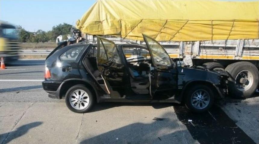 Tekirdağ Tem&rsquo;de Feci Kaza: 1 &Ouml;l&uuml;