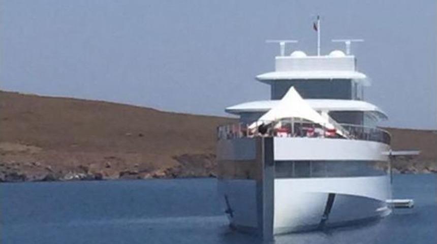 Steve Jobs'un Ailesi Cunda Adası'nda Tatilde