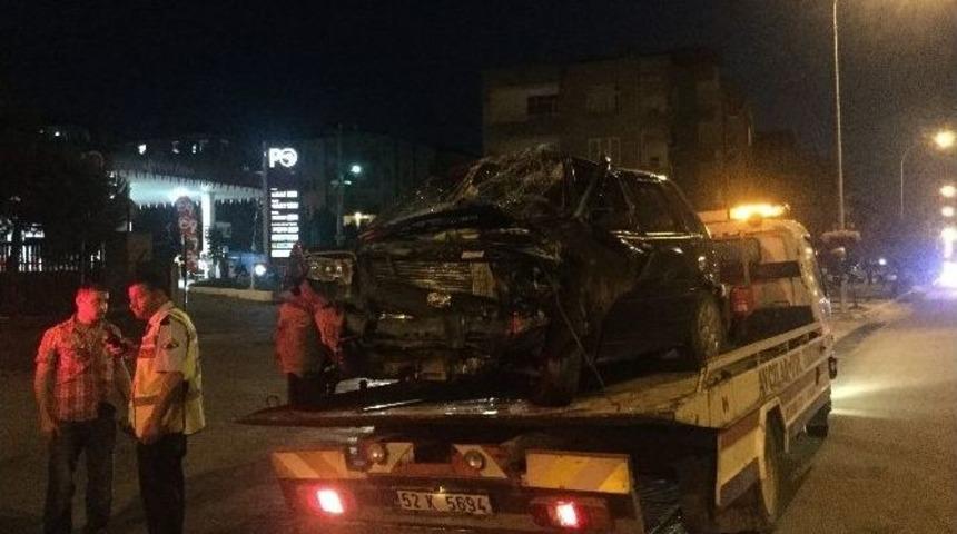 &Uuml;nye&rsquo;de Kaza: 3 Yaralı