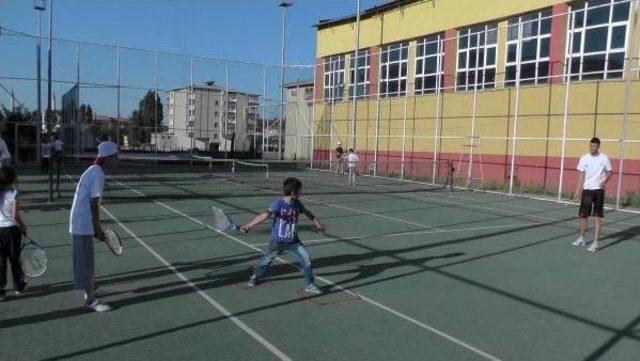 Muş'ta Yaz Spor Okullarına Yoğun Ilgi