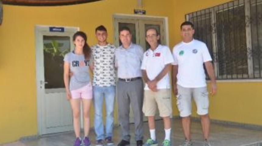 Sırıkla Atlama Milli Takımı Balkan Şampiyonasına Adana&rsquo;da Hazırlanıyor