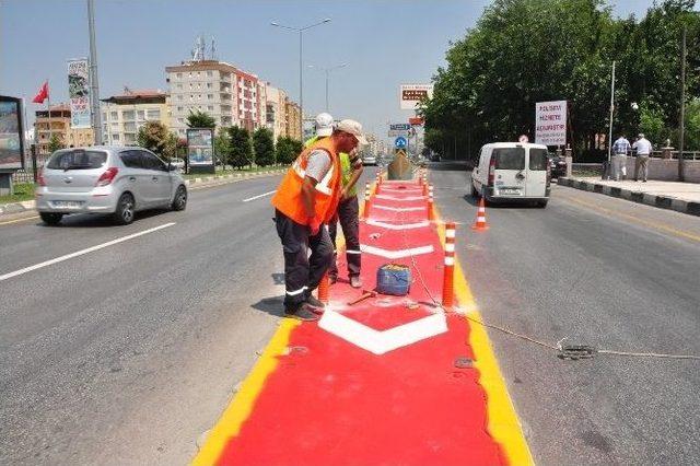 Yol &Ccedil;izgileri Yenileniyor 1