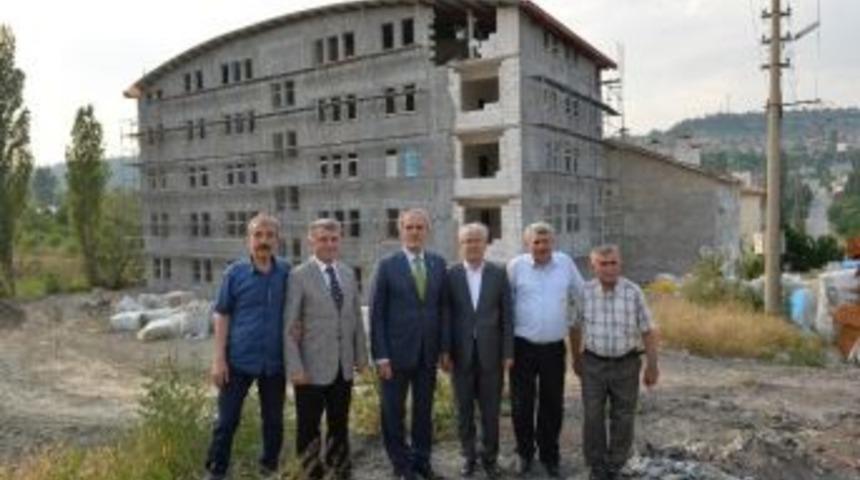 Keles&rsquo;te Eğitime Yurt Desteği