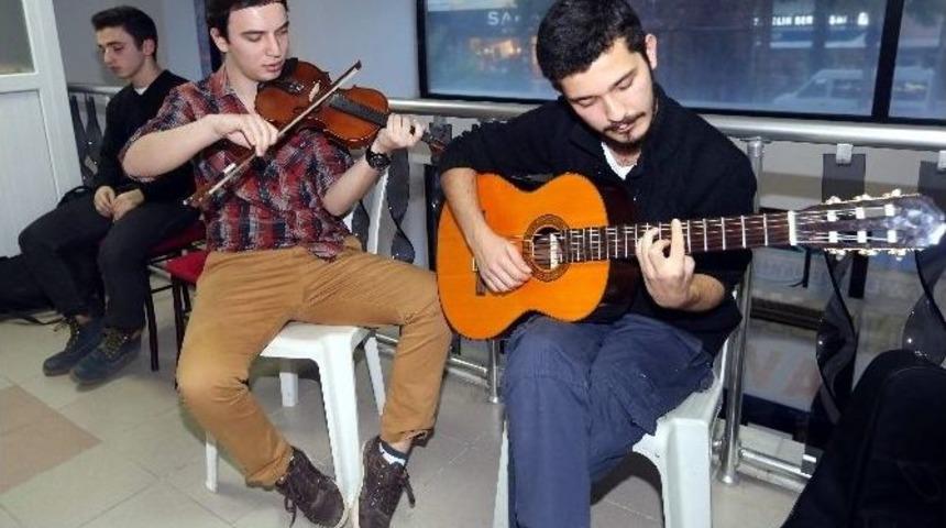 B&uuml;y&uuml;kşehir Geleceğin Sanat&ccedil;ılarını Yetiştiriyor