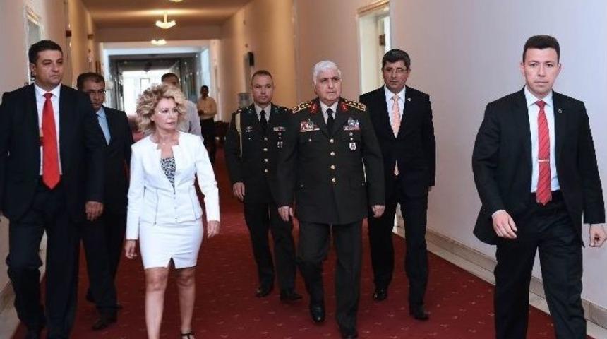 Genelkurmay Başkanı Orgeneral &Ouml;zel&rsquo;in Veda Ziyaretleri Başladı