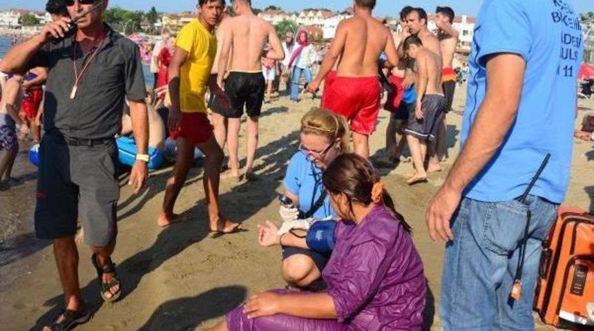 Karadeniz Sahillerinde Hafta Sonu I&ccedil;in 'dalga' Uyarısı