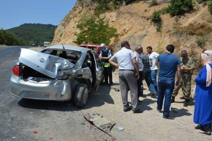 Niksar’da Zincirleme Trafik Kazası: 10 Yaralı G5
